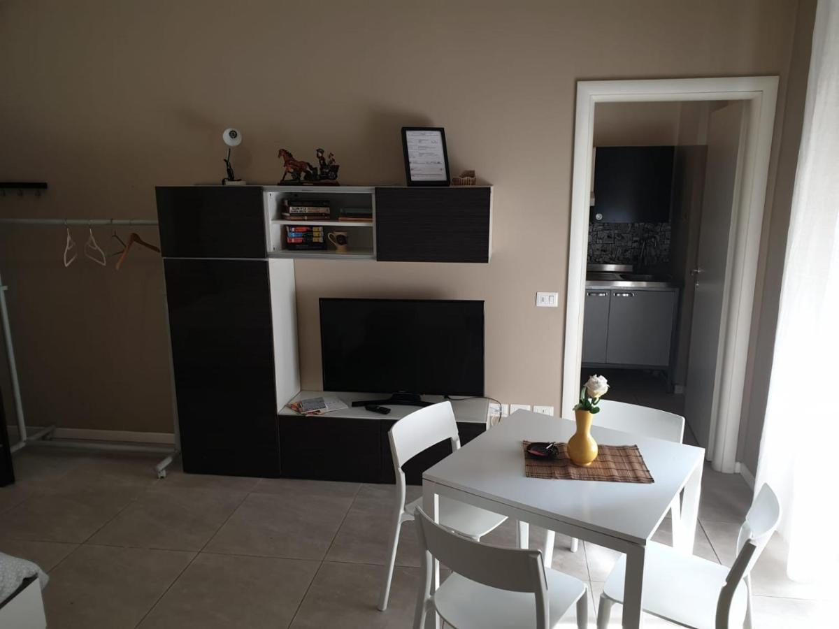 Casablanca Apartment มิลาน ภายนอก รูปภาพ