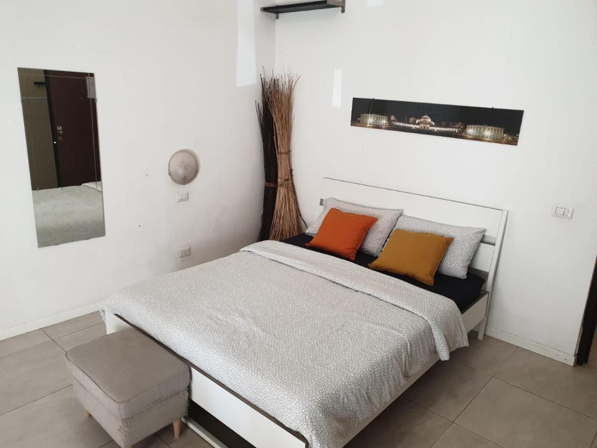 Casablanca Apartment มิลาน ภายนอก รูปภาพ