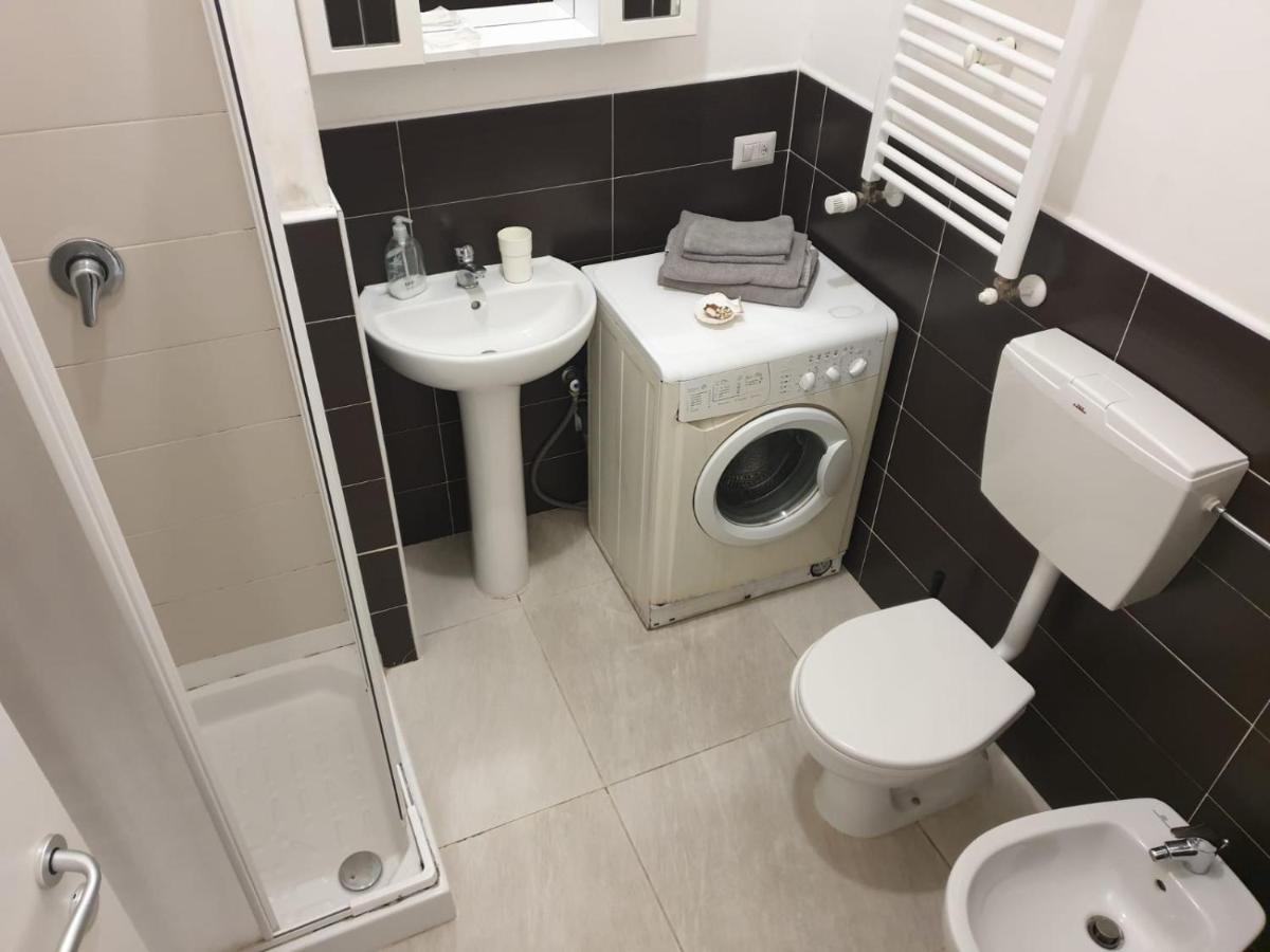 Casablanca Apartment มิลาน ภายนอก รูปภาพ