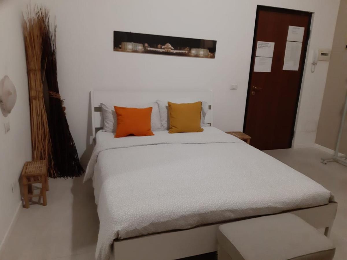 Casablanca Apartment มิลาน ภายนอก รูปภาพ