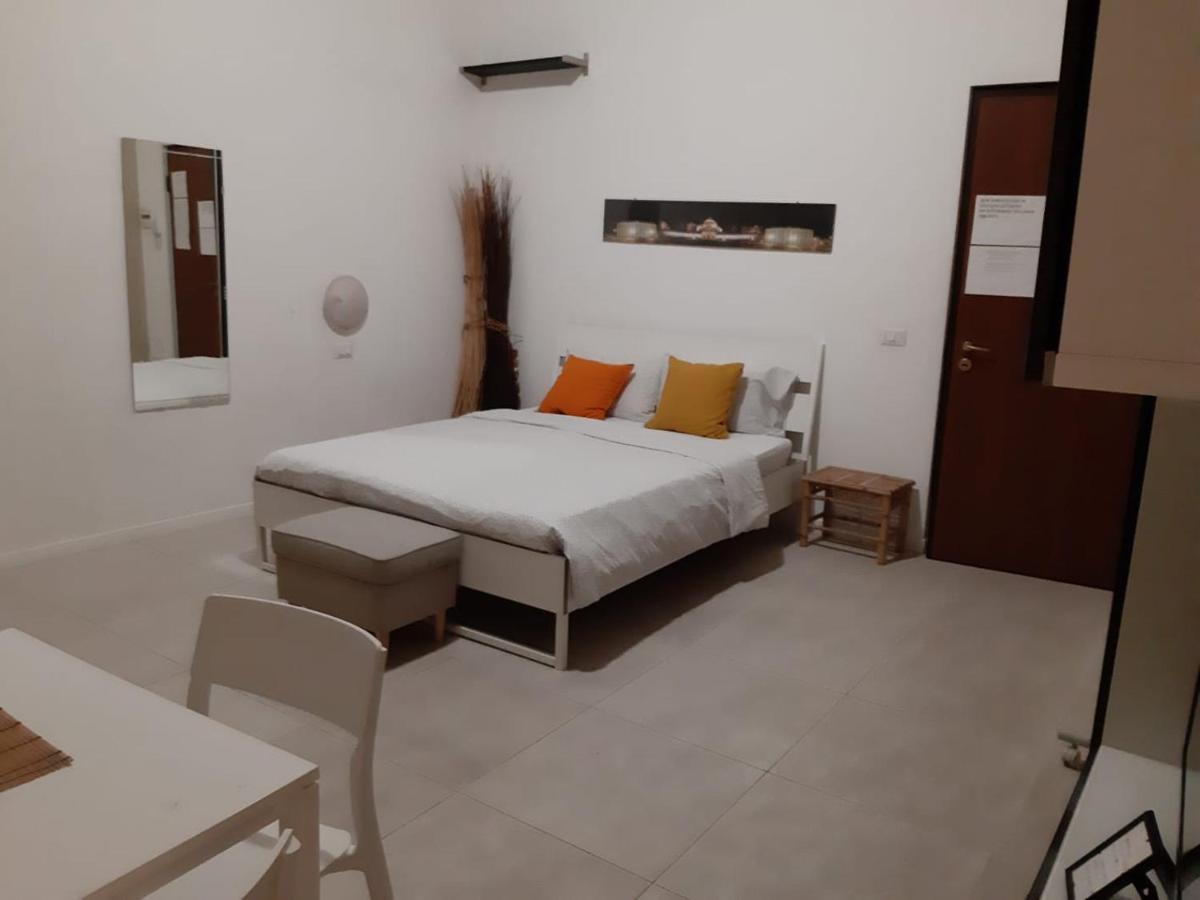 Casablanca Apartment มิลาน ภายนอก รูปภาพ