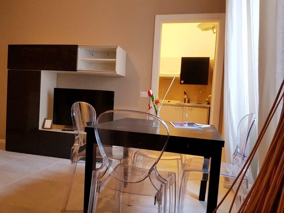 Casablanca Apartment มิลาน ภายนอก รูปภาพ